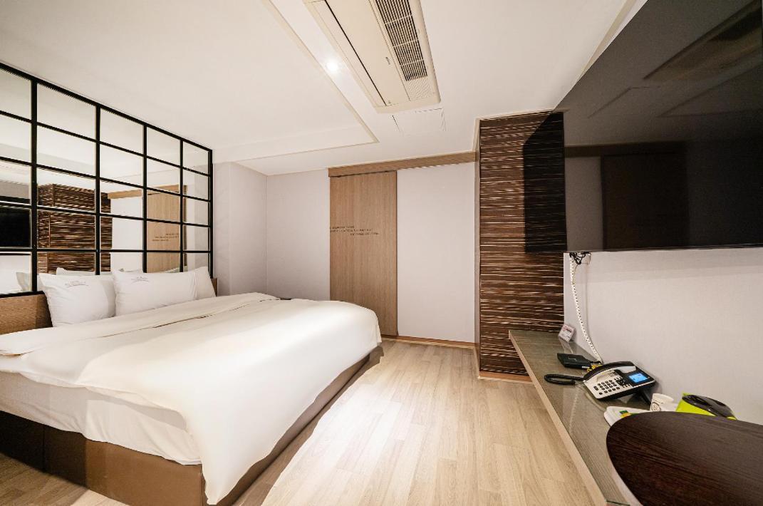 Regency Hotel Seongnam Eksteriør bilde